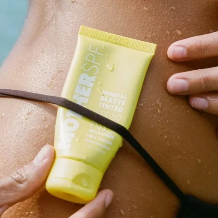 Mother SPF - Mother Mousse Mineral Matte Tinted